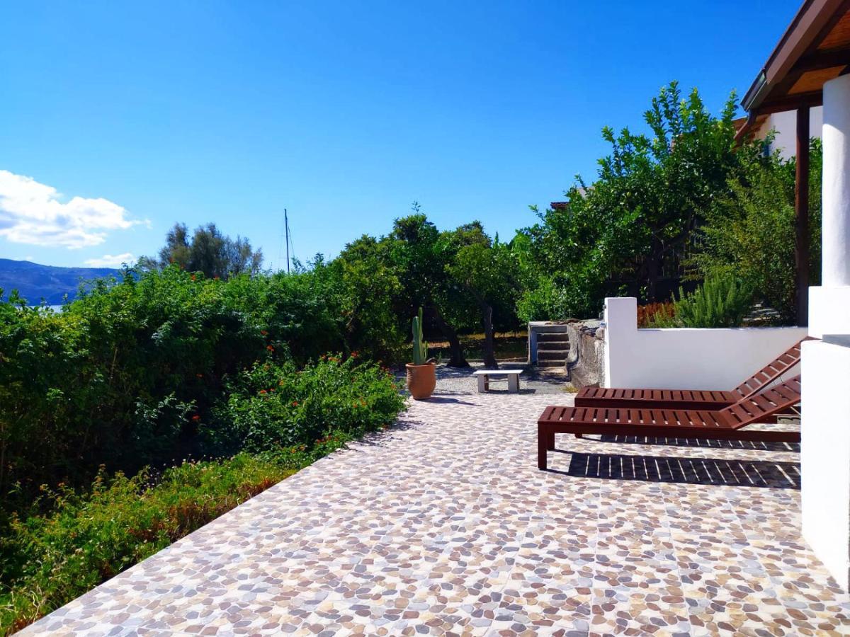 Villetta Punta Granata Санта-Марина-Салина Экстерьер фото