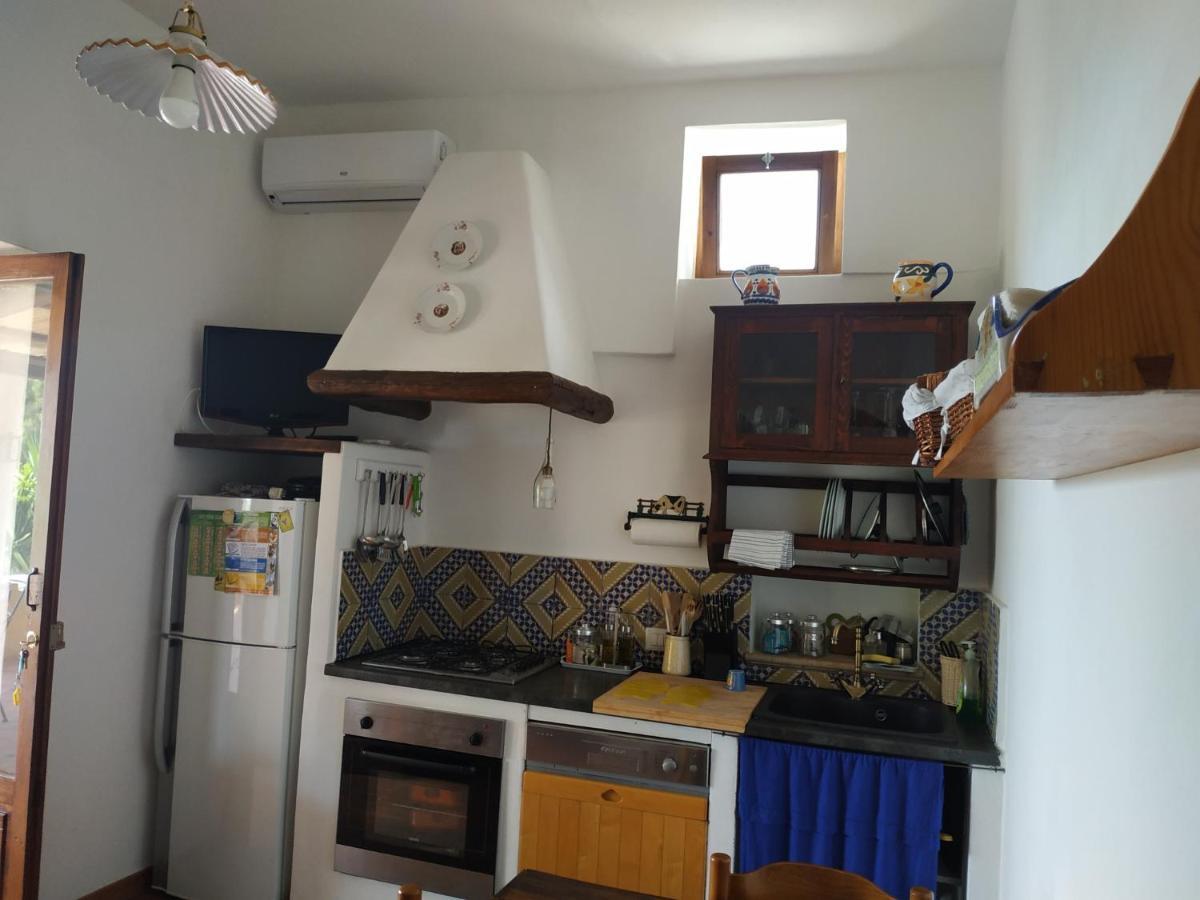 Villetta Punta Granata Санта-Марина-Салина Экстерьер фото